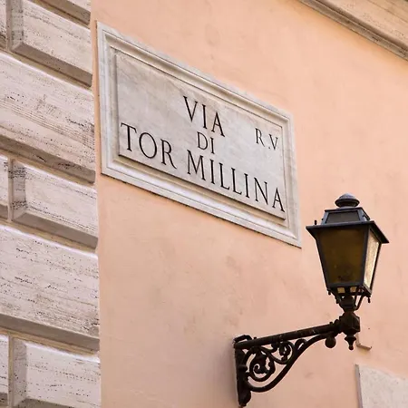 Navona - Tor Millina Apartment *